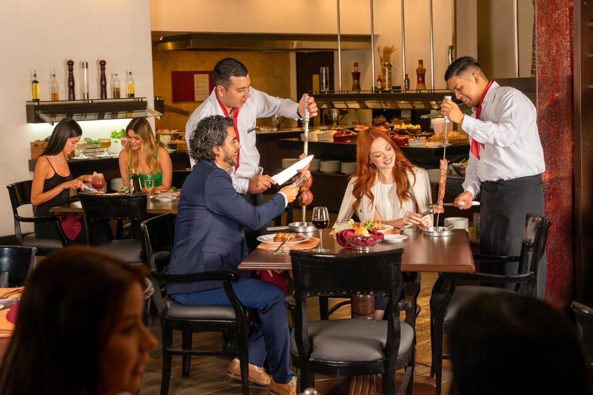 Real Intercontinental San Salvador By Ihg Hotel Ngoại thất bức ảnh