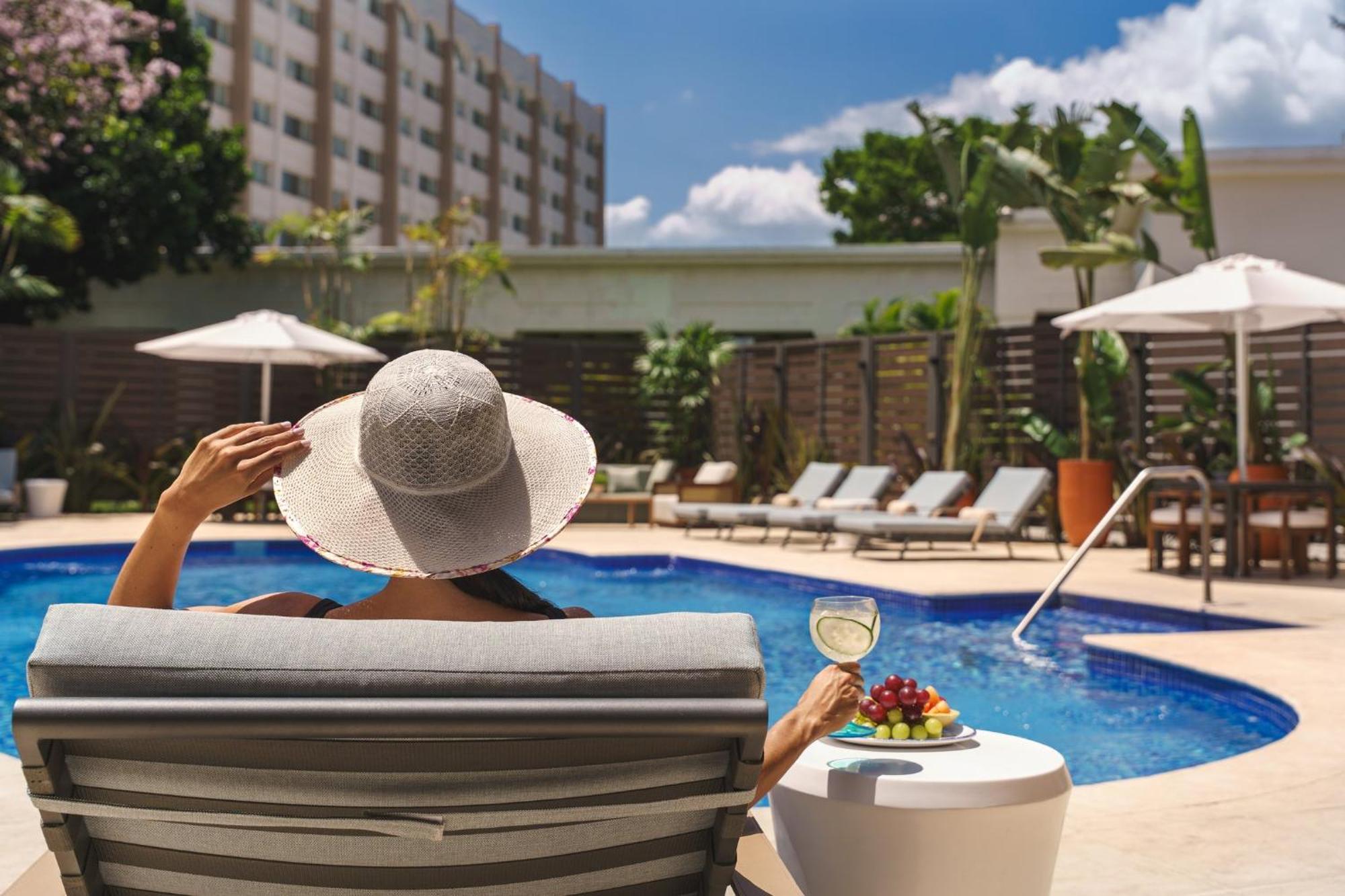 Real Intercontinental San Salvador By Ihg Hotel Ngoại thất bức ảnh